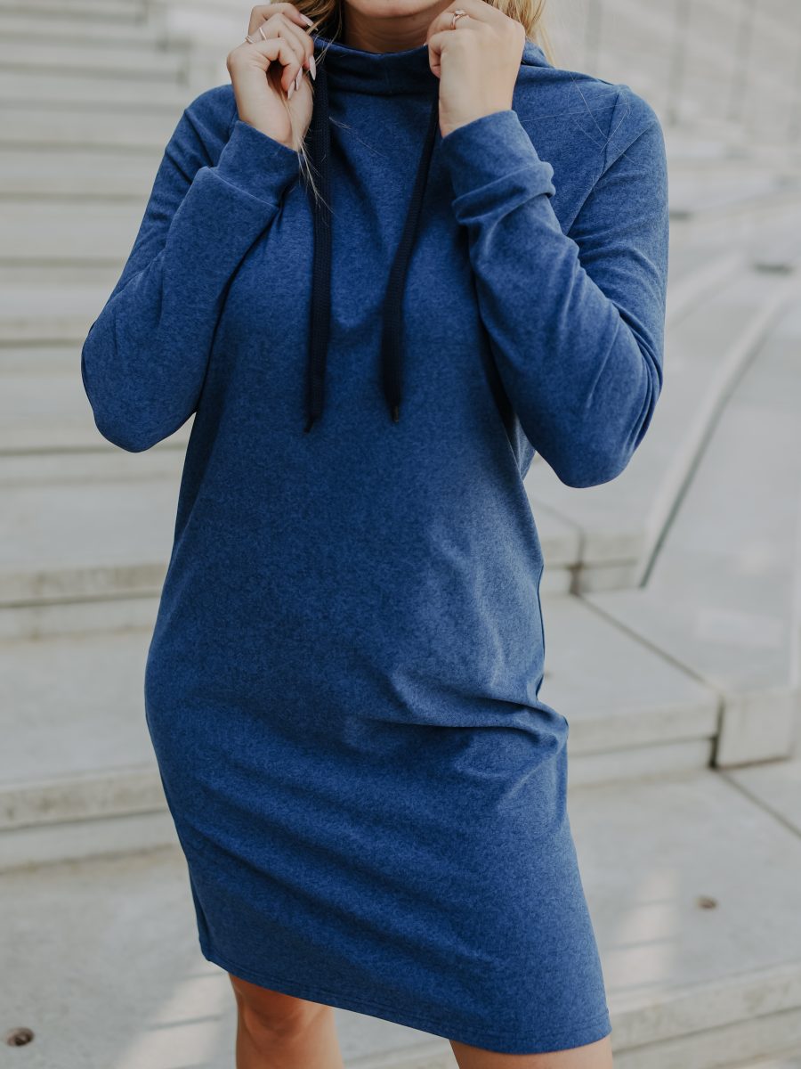 Warm-comfy-hooded-dress-with-pockets